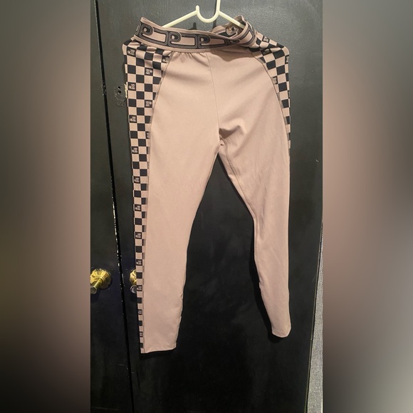 VICTORIA SECRET PINK LEGGINGS - Picture 1 of 4